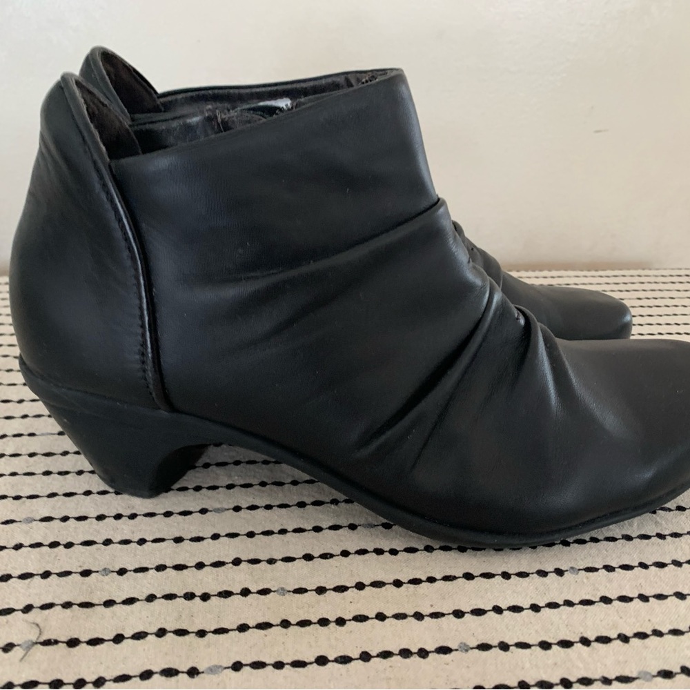 Naot booties